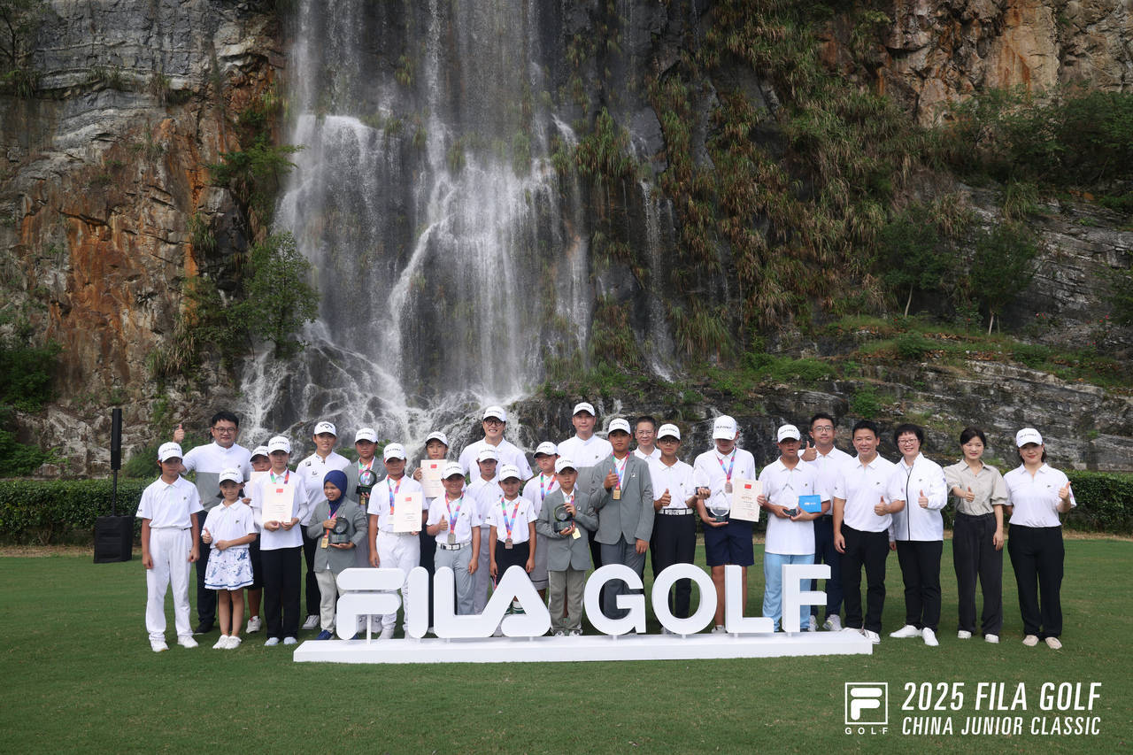 per, 个加洞赛上